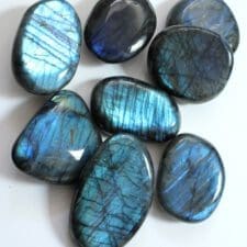 Labradorite bleue extra, lot de 2 gros galets